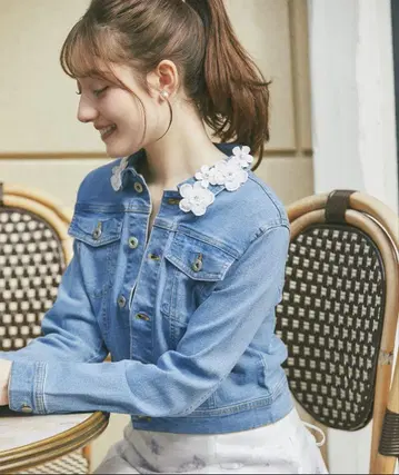 tocco closet 새상품급 가을봄 플라워 레이스 데님 자켓