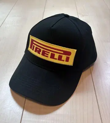 PIRELLI 피렐리 미사용 새상품 블랙 캡