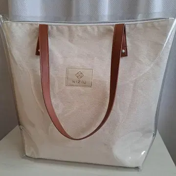 TOTE BAG / NiziU [ COCO! nut Fes. ]