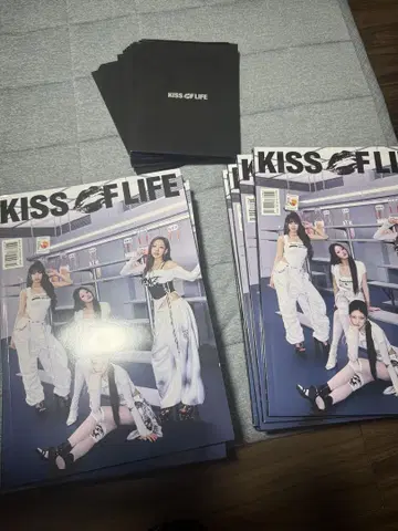 KISS OF LIFE 포토북 복수 세트