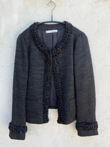 petite robe noire 노카라 트위드 자켓 (블랙)