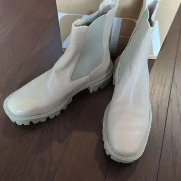 ZARA 사이드 고어 부츠 베이지 39