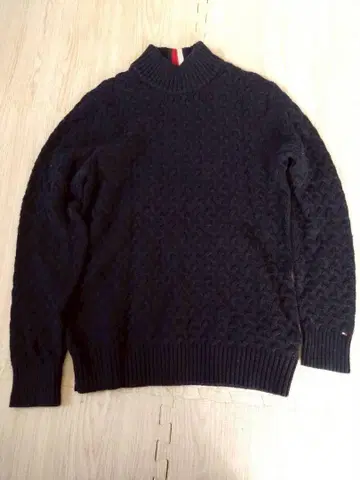TOMMY HILFIGER 터틀넥 스웨터 L