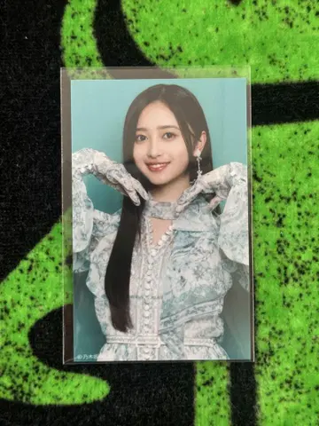 노기자카46 네이블 오렌지 미니 브로마이드 이노우에 와카