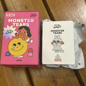 CRY BABY MONSTERS TEARS 피규어 LADY MUMMY