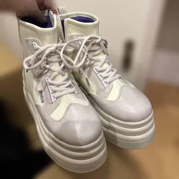 통굽 하이컷 스니커즈 화이트/그레이