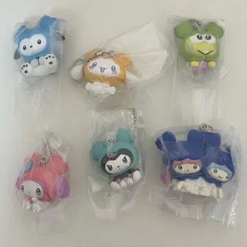 트와이스 산리오 가챠가챠 러블리 모모 사나 나연 정연 지효 쯔위