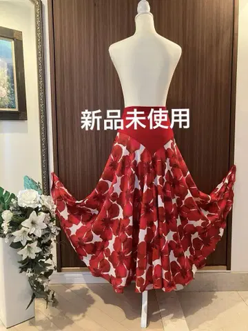 사교댄스 빨간색과 화이트 꽃무늬 플레어 롱 스커트