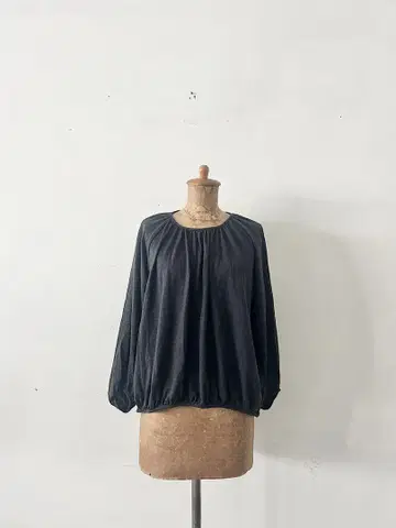 [ 새상품급 ] atelier naruse 울 니트 풀오버 사이즈 F