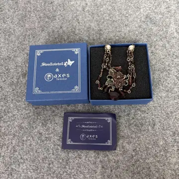 axes femme xSwallowtail 콜라보 목걸이 골드