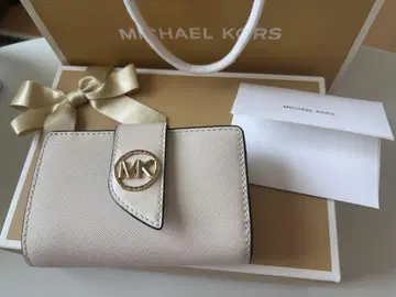 MICHAEL KORS 지갑