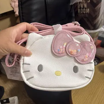 헬로키티 숄더백