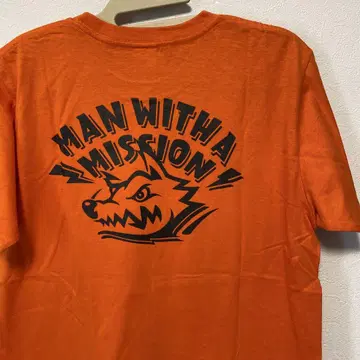 MAN WITH A MISSION 15주년 기념 로고 T 타나카 색상