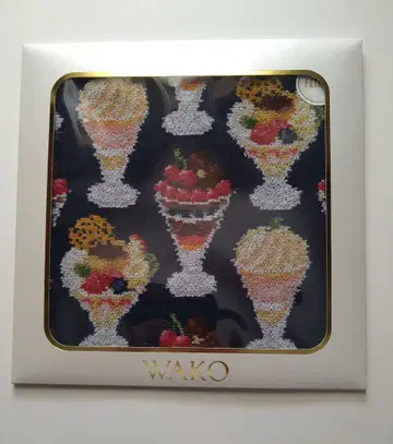 와코 페이러 손수건 [ WAKO PARFAIT ] 네이비 미사용 새상품