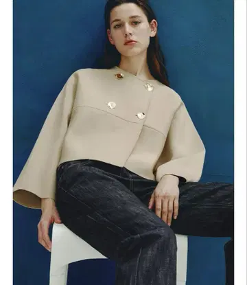 택 포함 새상품 ZARA 니트 랩 가디건 S-M 사이즈 샌드 색상 완판템