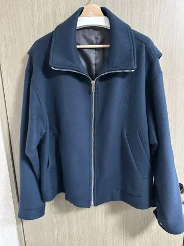 Lui's 네이비 집업 자켓