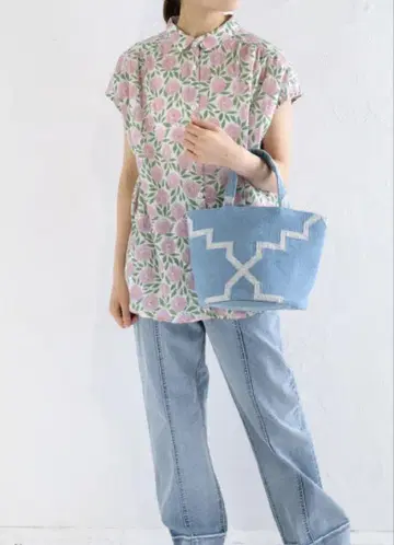 [ 새상품급 ] kapuwa 수제 다리 BAG 라운드