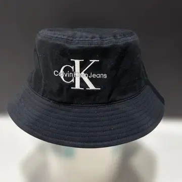 캘빈클라인 Calvin Klein 버킷햇