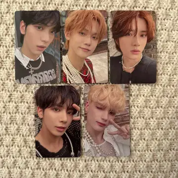 TXT FREEFALL 유니버셜 혜택 트레이딩 카드 5장 세트