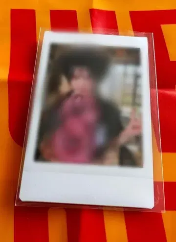 TWICE 모모 친필 사인 폴라로이드
