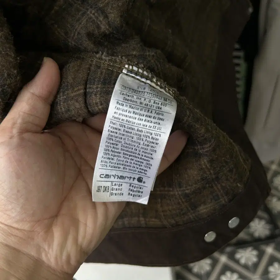 Product Details - 6