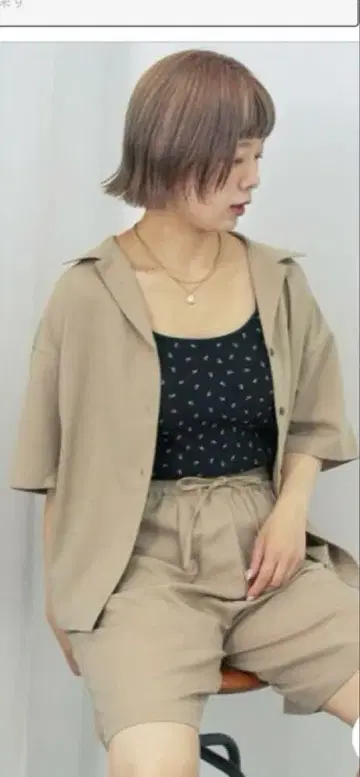 이번 시즌 사만사 모스모스 에카 소포 오픈 카라 셔츠&팬츠 셋업