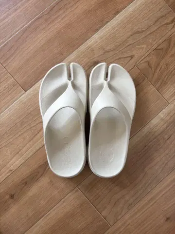 PAES FLIPFLOP 페이즈 타비 샌들 24cm 아이보리