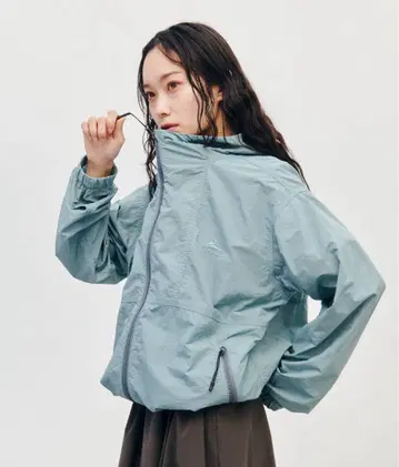 KELTY 패커블 컴팩트 후드티 라이트 블루 마운틴 파카