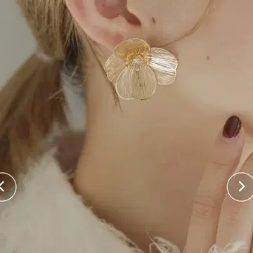 ear PAPILLONNER 꽃/스카시 플라워 귀걸이 양쪽 미사용