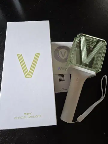 WayV 응원봉 ( 덤 포함 ) 즉시 발송합니다!