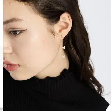에네스베 PIERCE 댕글링 하트 귀걸이 귀찌 미사용