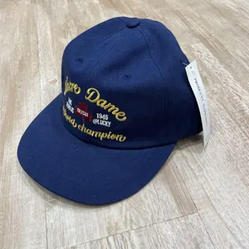 클로버 스티치 캠핑 캡 NVY