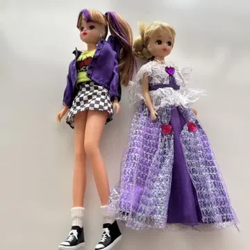 리카짱 인형 세트 보라색과 블랙 스타일