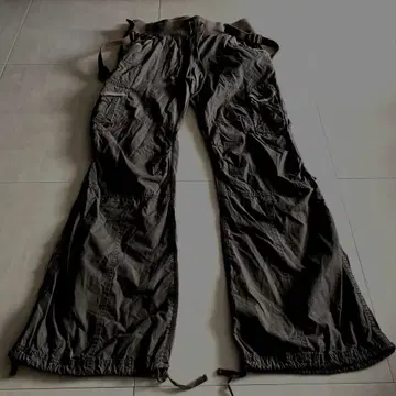 goa 00s Y2K Cargo pants