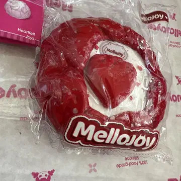 mellojoy 베이커리 베리 벨벳