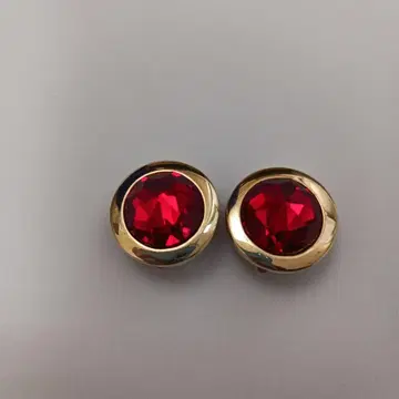 SWAROVSKI 귀찌
