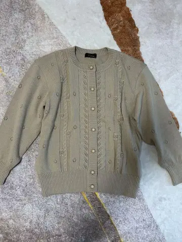 leilian 베이지 꽃 무늬 가디건