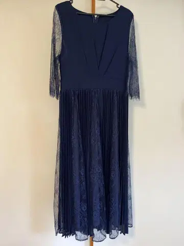 DRESS+ 네이비 긴팔 레이스 플리츠 드레스 XL