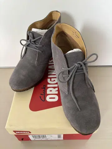 Clarks YARRA DESERT 그레이 스웨이드 24cm UK5