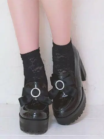 ROJITA 비쥬 리본 로퍼