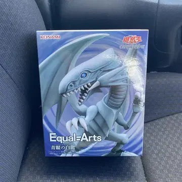 유희왕 Equal Arts 푸른 눈의 백룡 피규어