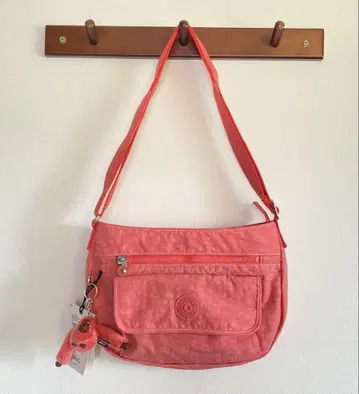 택 포함 새상품 Kipling 핑크 숄더백 원숭이 키링 포함