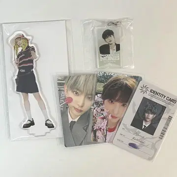 &TEAM 하루아 트레이딩 카드 아크릴 스탠드