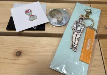 SHINee ONEW 굿즈