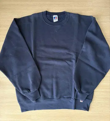 새상품급 1990s russell front V 맨투맨 navy