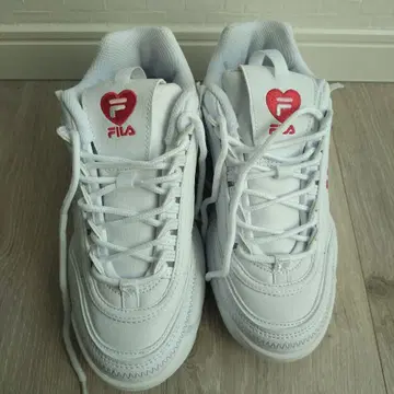 FILA 스니커즈