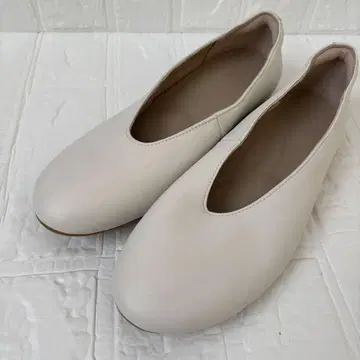 MUJI 피로를 덜어주는 가죽 깊은 착용감 신발 25.0cm 오프화이트