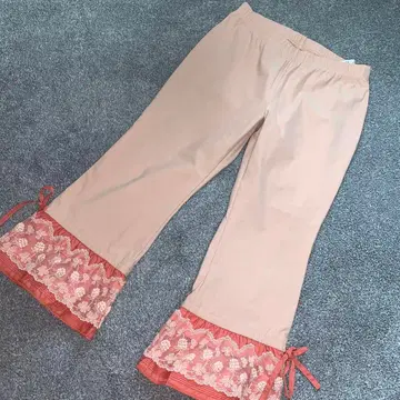 핑크하우스 레이스가 귀여운 팬츠