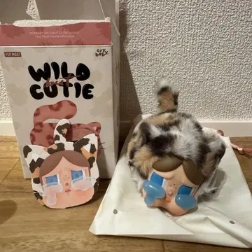 CRYBABY Wild But Cutie Vintage POPMART