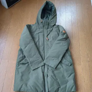 AIGLE 다운 자켓 카키색
